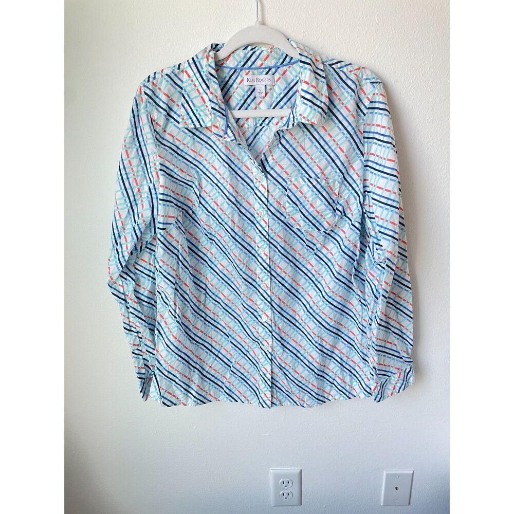 Coastal preppy cotton button down L Kim Rogers plaid geometric blouse